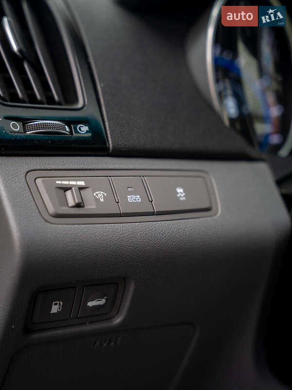 Седан Hyundai Sonata 2011 в Києві фото 21 Седан Hyundai Sonata 2011 в Києві