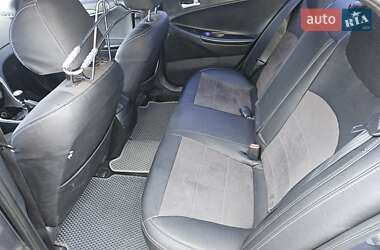Седан Hyundai Sonata 2010 в 