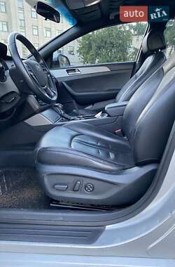 Седан Hyundai Sonata 2014 в 