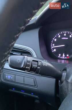 Седан Hyundai Sonata 2014 в 