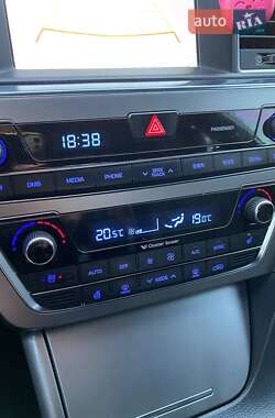 Седан Hyundai Sonata 2014 в 