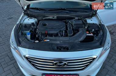 Седан Hyundai Sonata 2016 в Луцьку