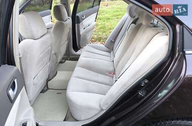 Седан Hyundai Sonata 2006 в  фото 14 Седан Hyundai Sonata 2006 в