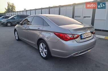 Седан Hyundai Sonata 2012 в 