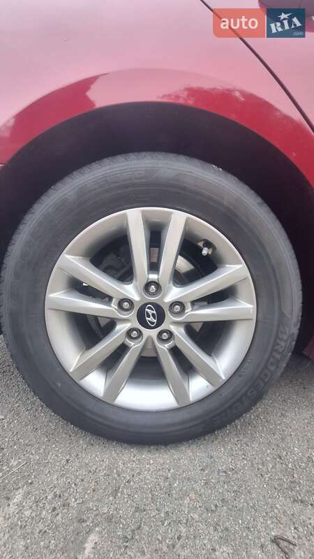 Седан Hyundai Sonata 2015 в Білогородці