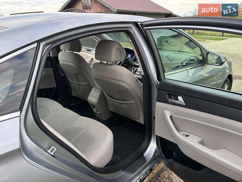 Седан Hyundai Sonata 2014 в Жовкве