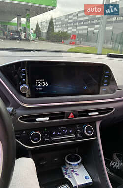 Седан Hyundai Sonata 2019 в 