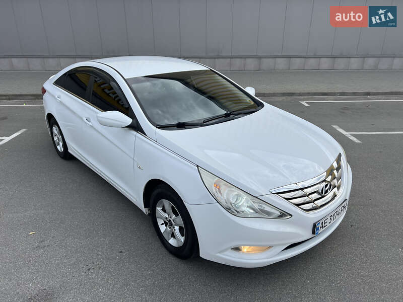 Седан Hyundai Sonata 2011 в Києві