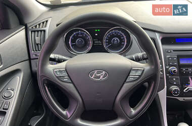 Седан Hyundai Sonata 2011 в 