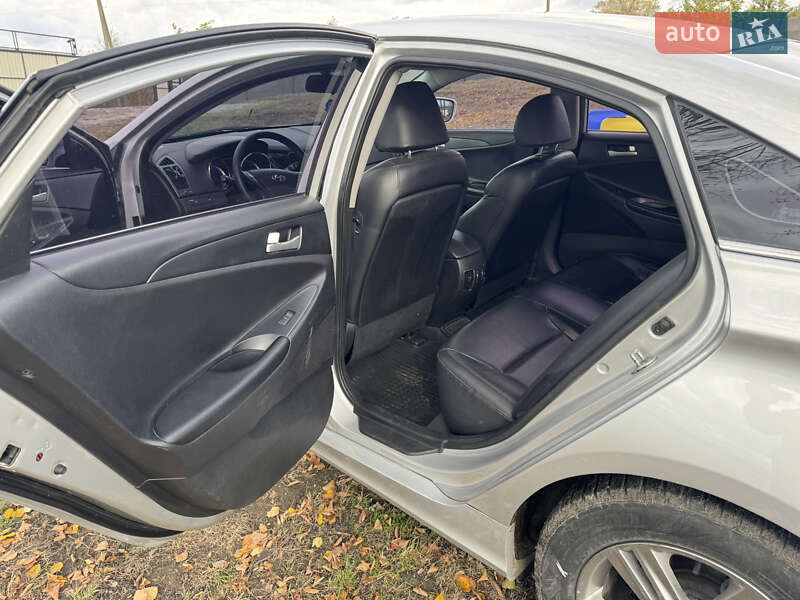 Седан Hyundai Sonata 2013 в Бердичеве