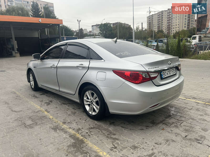 Седан Hyundai Sonata 2011 в Тернополе