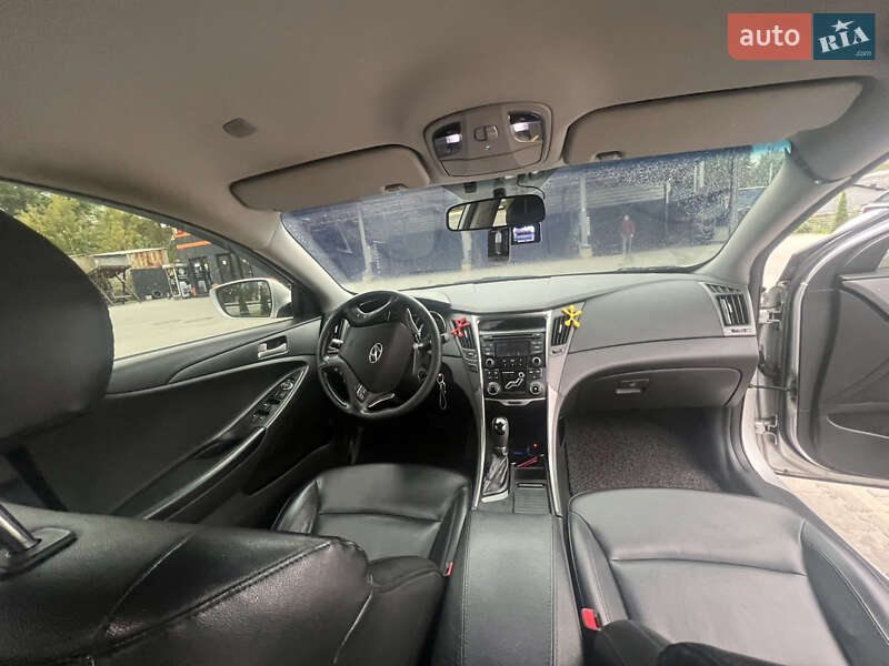 Седан Hyundai Sonata 2011 в Тернополе