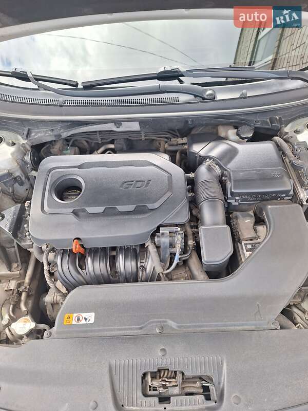 Седан Hyundai Sonata 2016 в Первомайске