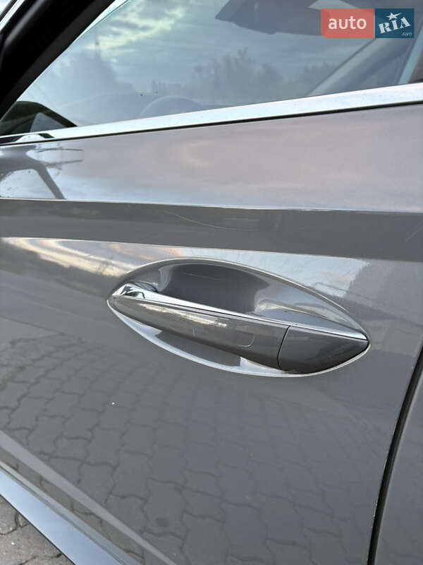 Седан Hyundai Sonata 2022 в Львове