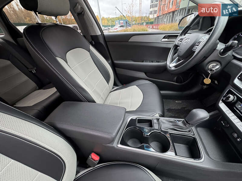 Седан Hyundai Sonata 2018 в Киеве фото 33 Седан Hyundai Sonata 2018 в Киеве