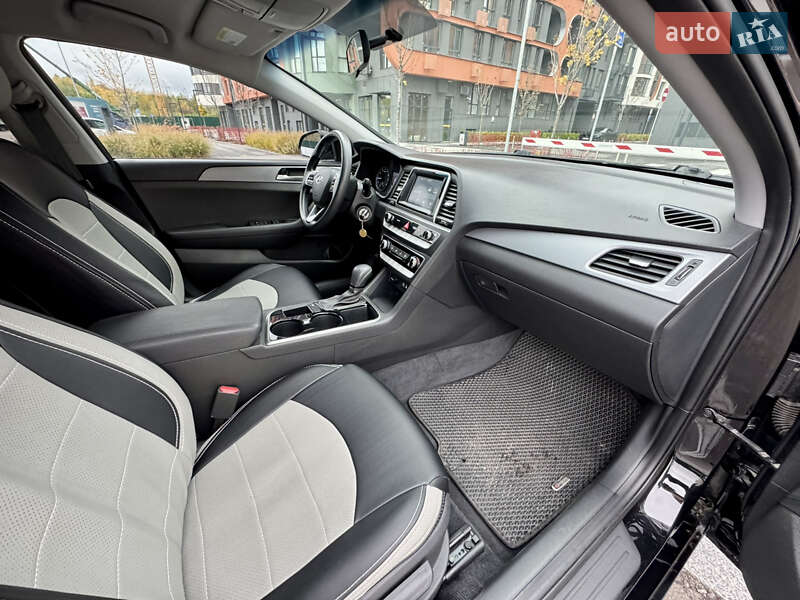 Седан Hyundai Sonata 2018 в Киеве фото 37 Седан Hyundai Sonata 2018 в Киеве