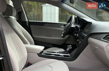 Седан Hyundai Sonata 2014 в 