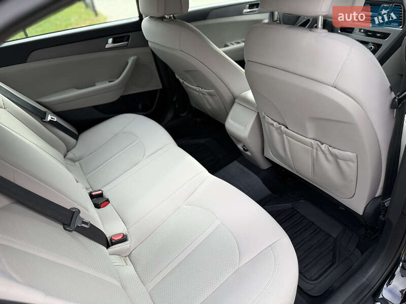 Седан Hyundai Sonata 2014 в Ковеле