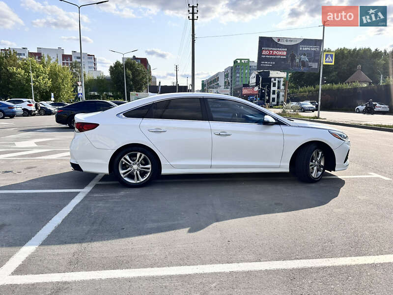Седан Hyundai Sonata 2017 в Киеве