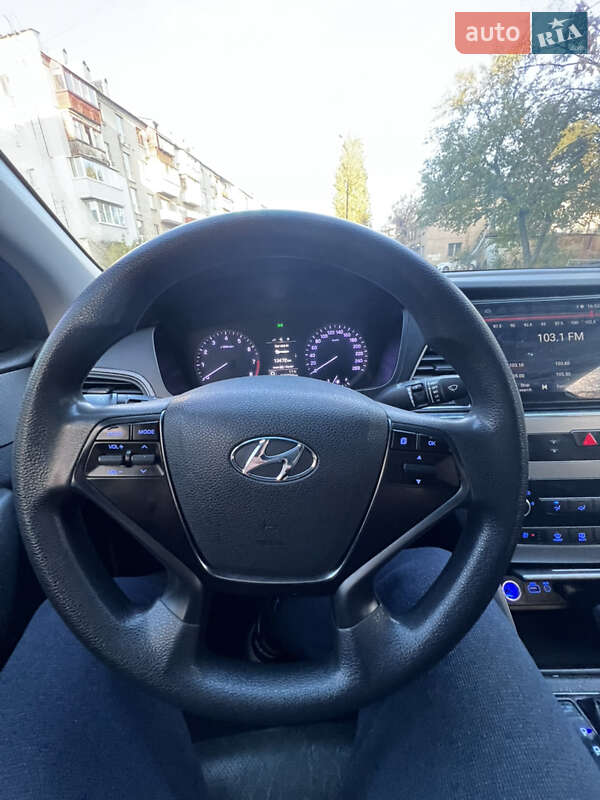 Седан Hyundai Sonata 2015 в Киеве фото 11 Седан Hyundai Sonata 2015 в Киеве
