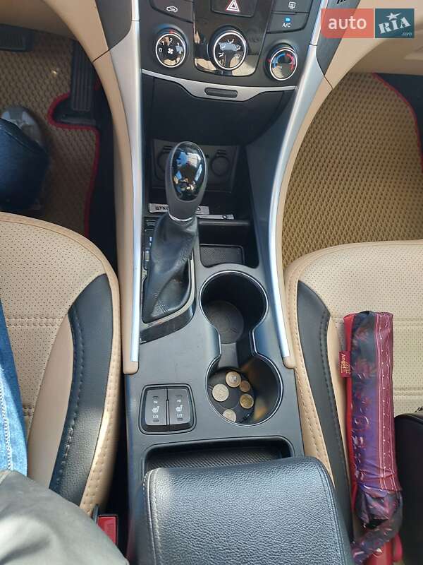 Седан Hyundai Sonata 2014 в Бережанах