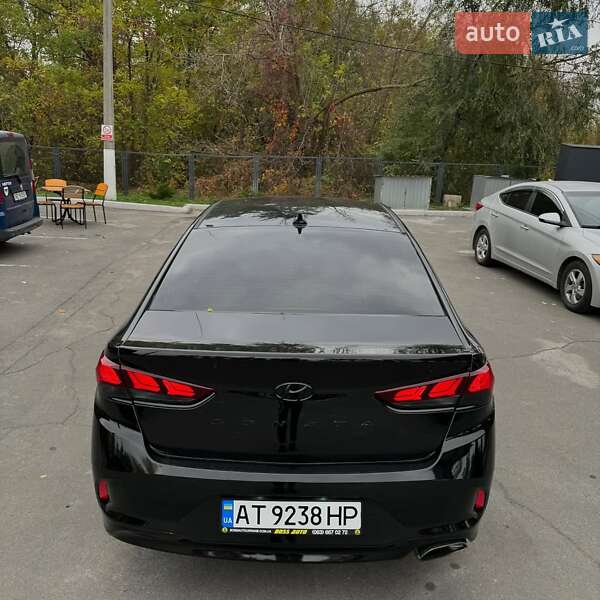 Седан Hyundai Sonata 2018 в Львове