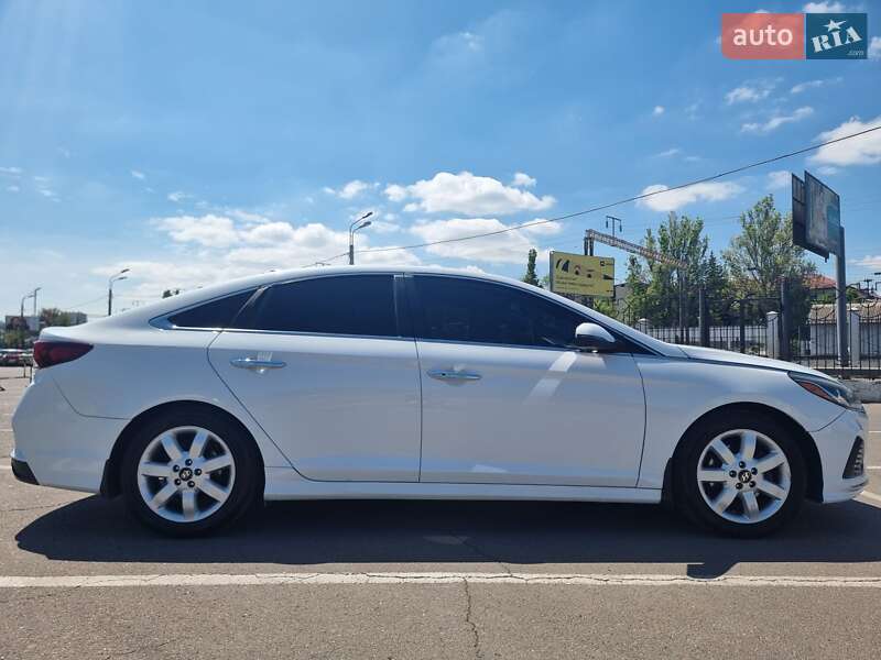 Седан Hyundai Sonata 2018 в Киеве фото 2 Седан Hyundai Sonata 2018 в Киеве
