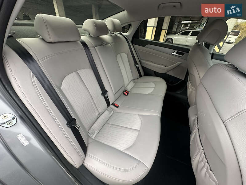 Седан Hyundai Sonata 2017 в Киеве фото 33 Седан Hyundai Sonata 2017 в Киеве