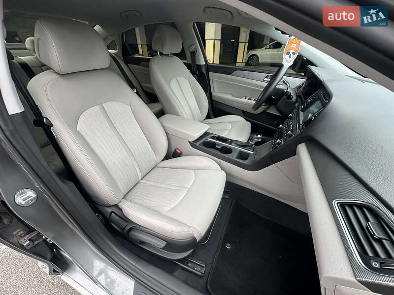 Седан Hyundai Sonata 2017 в Киеве фото 38 Седан Hyundai Sonata 2017 в Киеве
