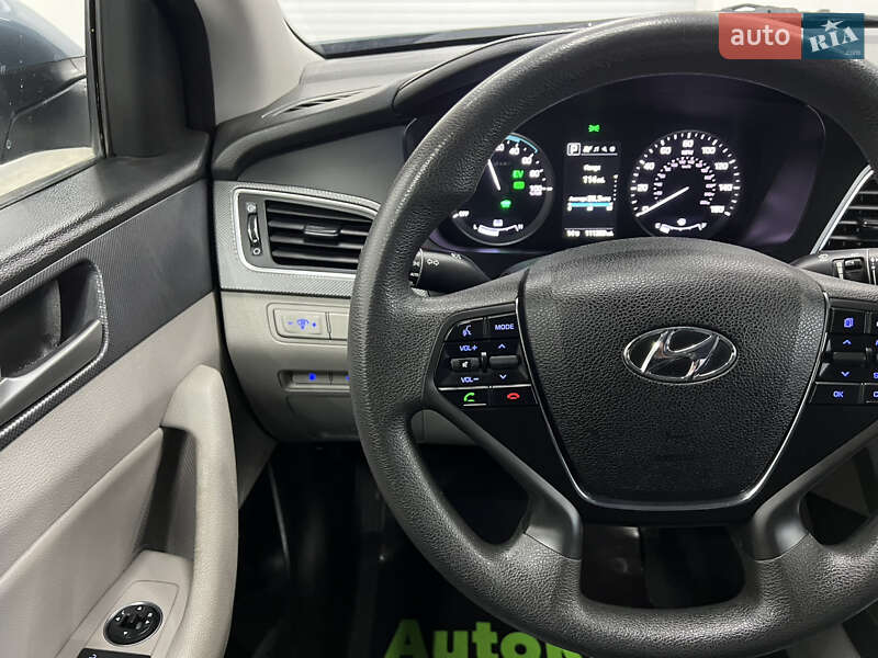 Седан Hyundai Sonata 2016 в Одессе фото 10 Седан Hyundai Sonata 2016 в Одессе