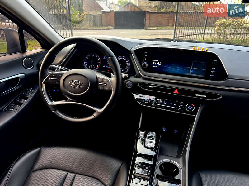 Седан Hyundai Sonata 2019 в Киеве