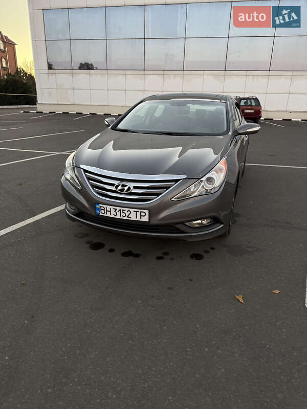 Седан Hyundai Sonata 2014 в Белгороде-Днестровском фото 2 Седан Hyundai Sonata 2014 в Белгороде-Днестровском