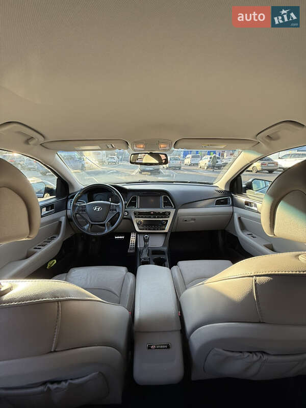 Седан Hyundai Sonata 2014 в Хмельницком