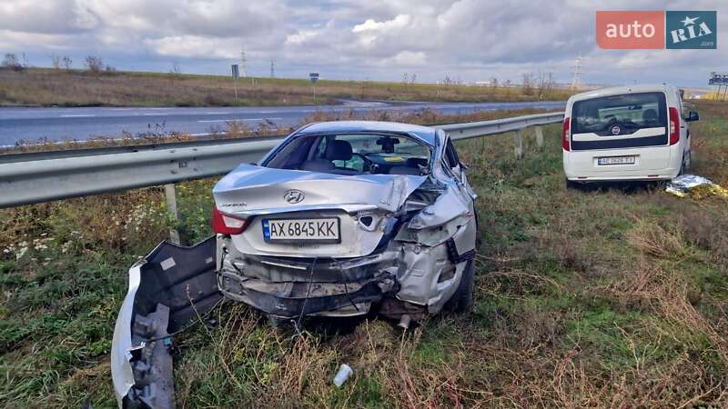 Седан Hyundai Sonata 2013 в Харькове