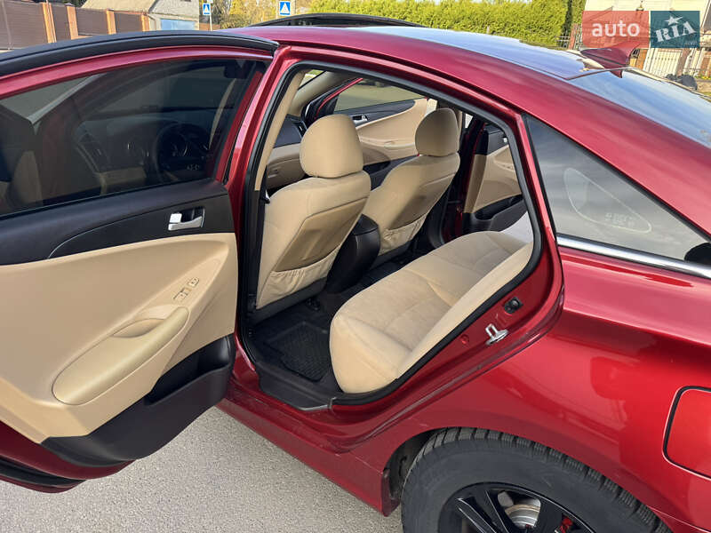 Седан Hyundai Sonata 2012 в Киеве фото 23 Седан Hyundai Sonata 2012 в Киеве