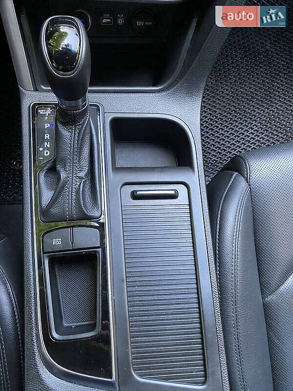 Седан Hyundai Sonata 2015 в Киеве фото 18 Седан Hyundai Sonata 2015 в Киеве