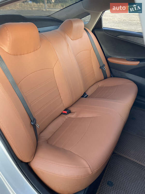 Седан Hyundai Sonata 2011 в Одесі