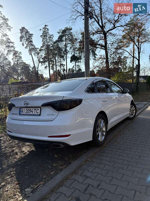 Седан Hyundai Sonata 2015 в Киеве