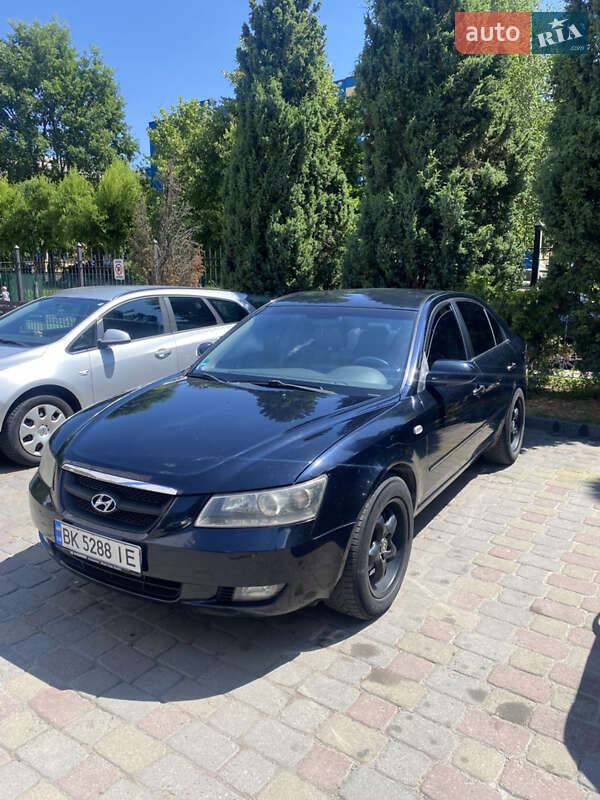 Седан Hyundai Sonata 2006 в Луцке фото Седан Hyundai Sonata 2006 в Луцке