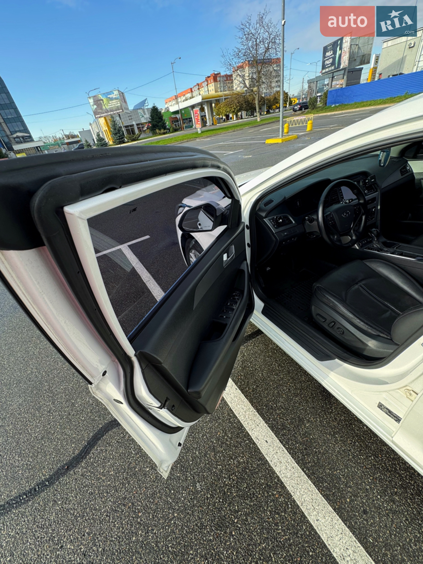 2014 Hyundai Sonata - мініатюра 29