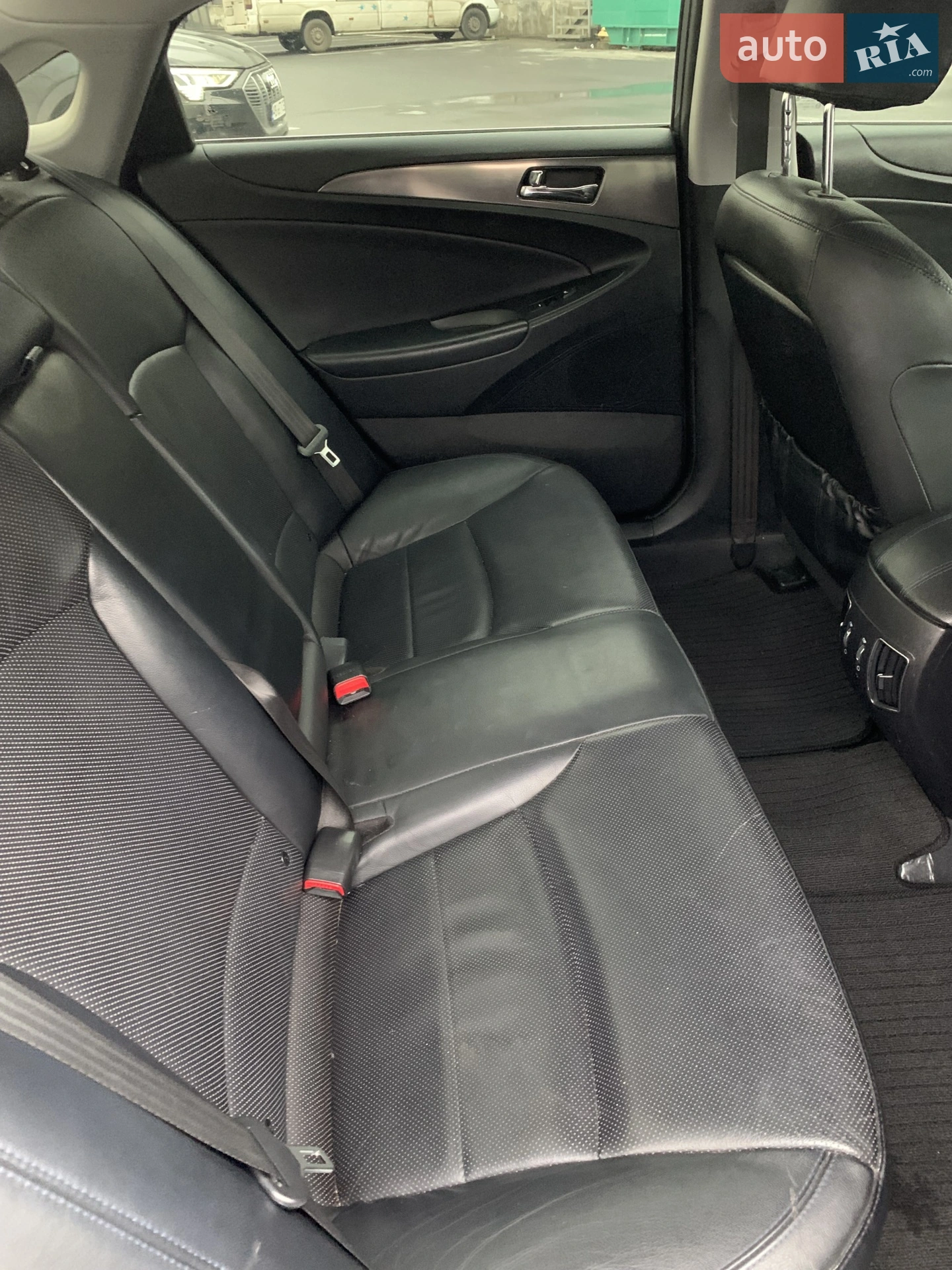 2012 Hyundai Sonata - мініатюра 12