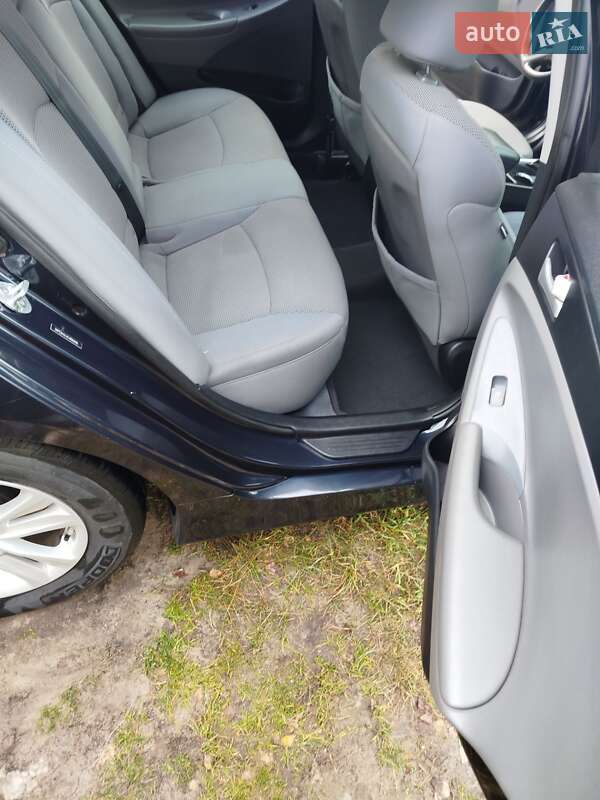 Седан Hyundai Sonata 2014 в Харькове