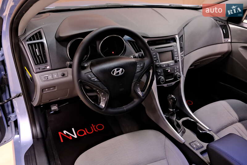 Седан Hyundai Sonata 2014 в Одессе