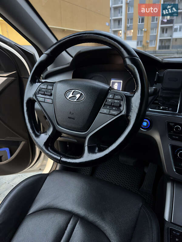 Седан Hyundai Sonata 2014 в Одессе