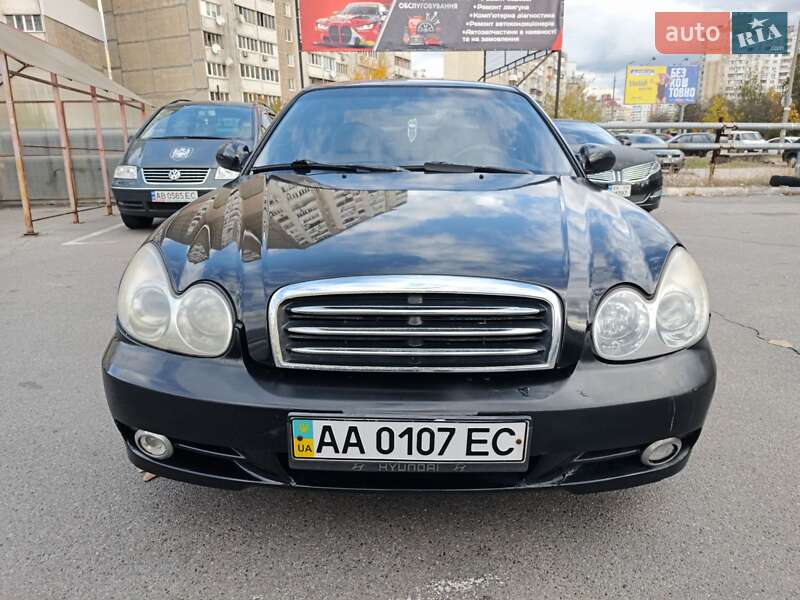 Седан Hyundai Sonata 2003 в Киеве