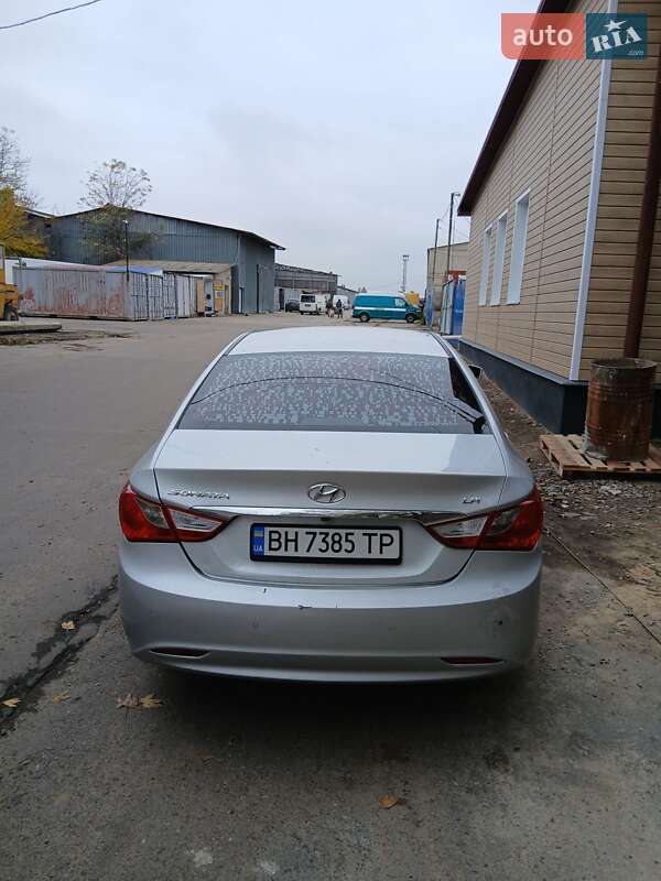 Седан Hyundai Sonata 2014 в Одессе