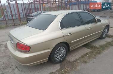 Седан Hyundai Sonata 2004 в Киеве