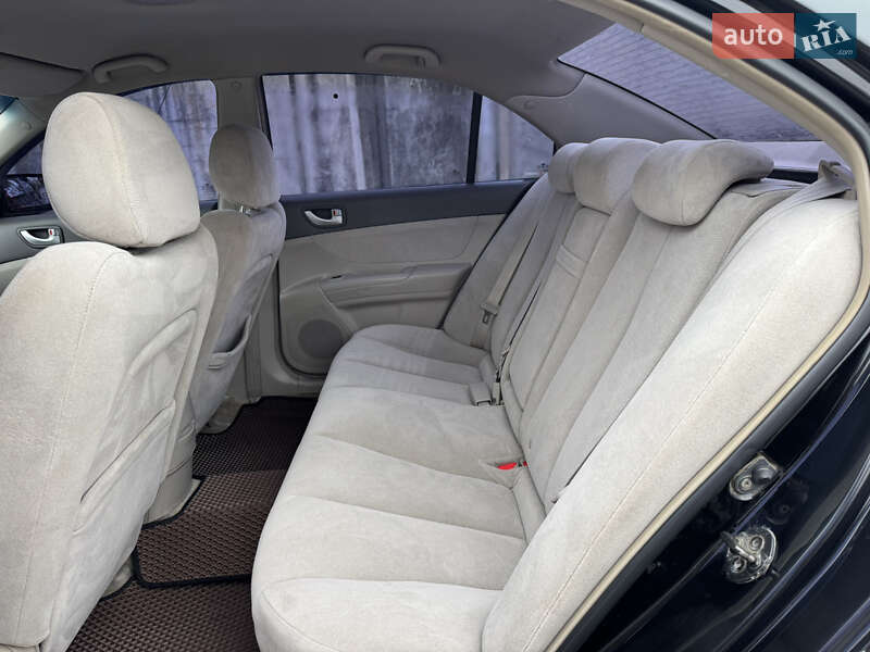 Седан Hyundai Sonata 2005 в Лубнах