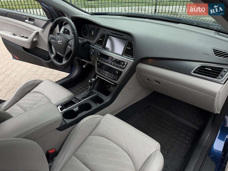 Седан Hyundai Sonata 2014 в Киеве фото 19 Седан Hyundai Sonata 2014 в Киеве