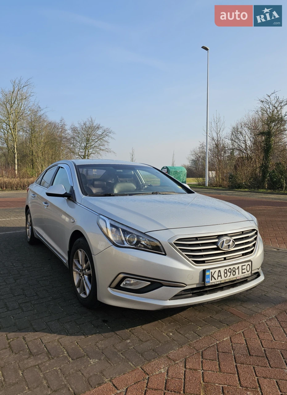 2017 Hyundai Sonata - мініатюра 28